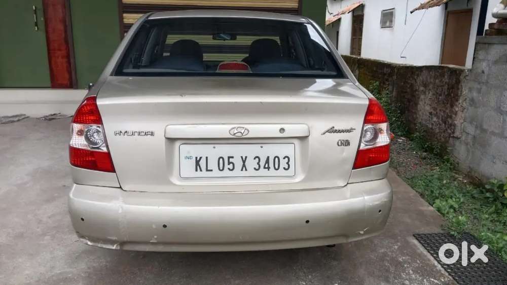 Hyundai Accent Hatchback 2012 Diesel 140000 Km Driven