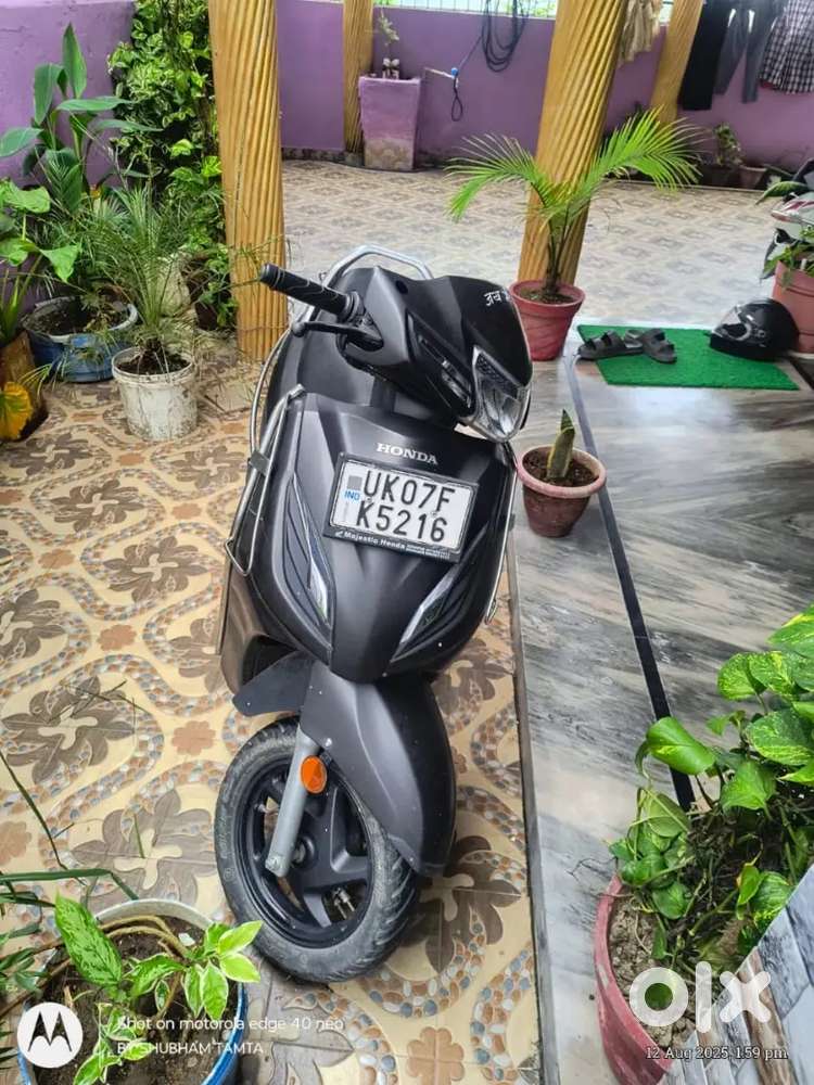 Activa 1st owner All paper