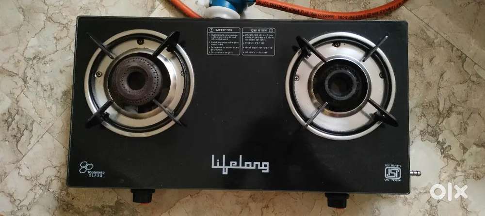 Stove with 2 burners + regulator and pipe