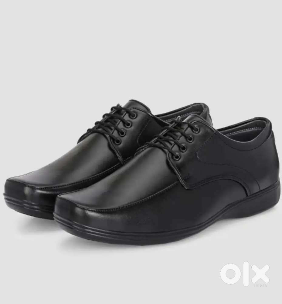 Leather shoes for sale