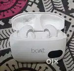 Boult smart watch 1800 rs/_boat airpods 261 pro 700 rs