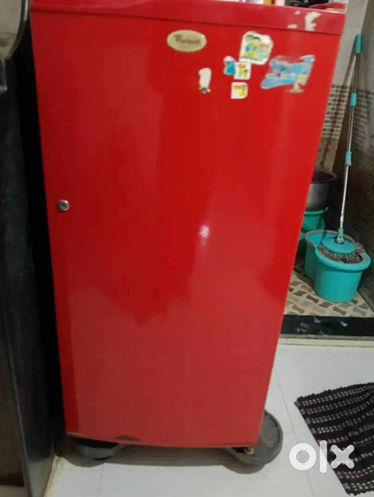 Whirlpool Refrigerator good condition