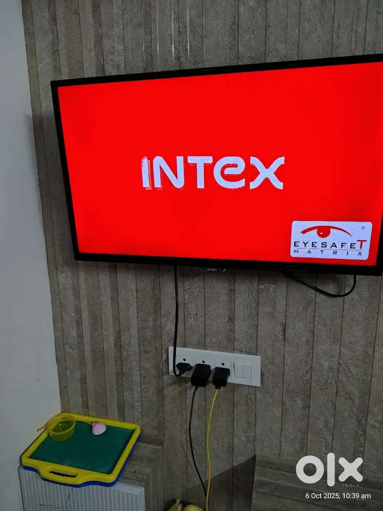 Intex LED TV