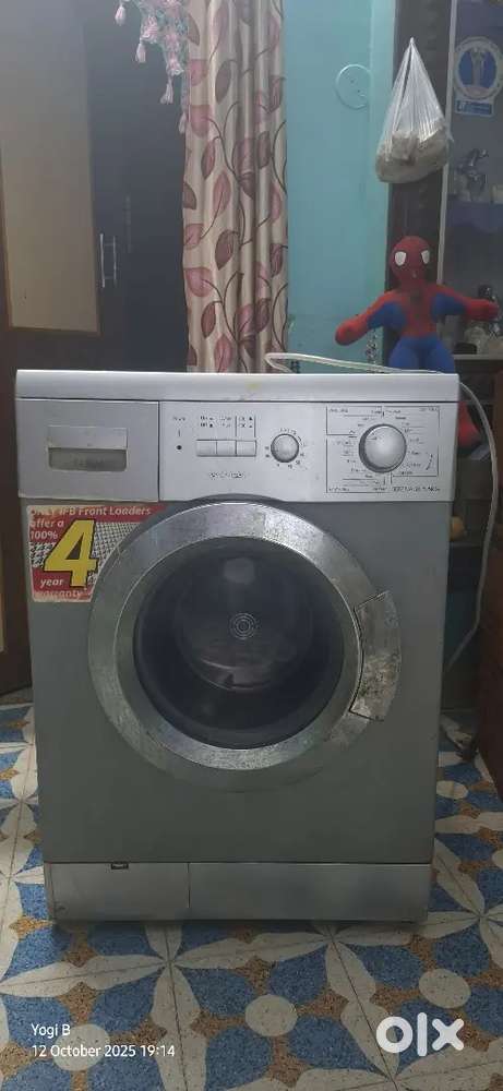 IFB Front load washimg machine serena 5.5kg 10yrs old...