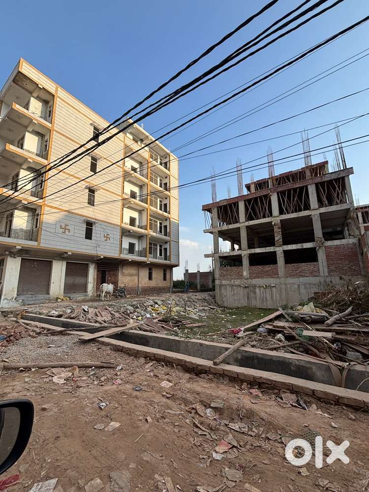 Flat 45.99 lakh ,Noida sec ११०,Metro 5 mint दूरीJaypee Hospital,