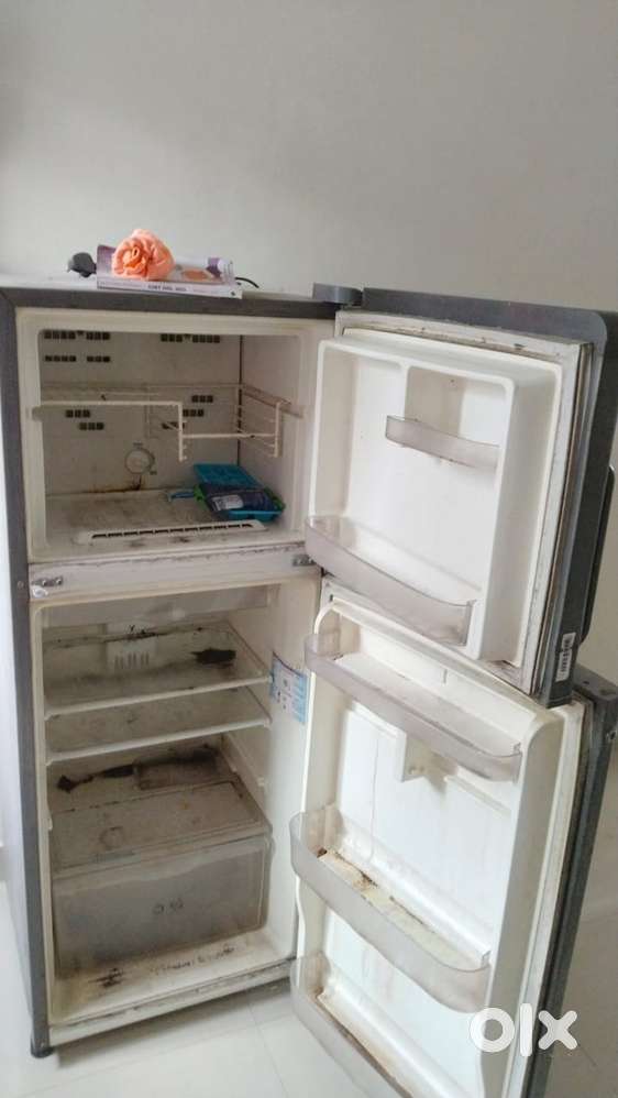 Double door fridge