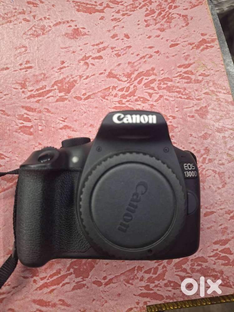 CANON EOS 1300D WITH 2 LENSES
