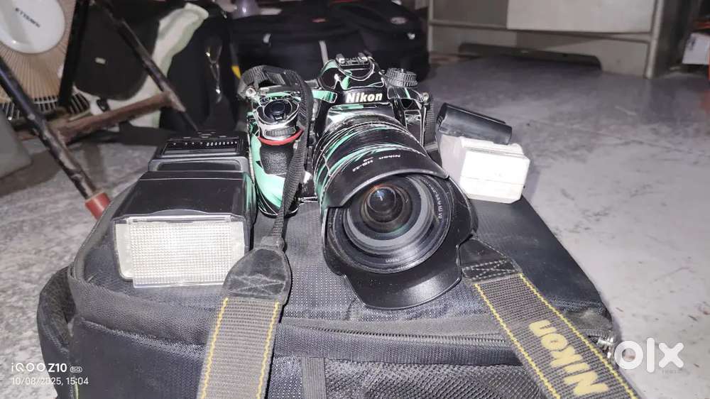Nikon camera 7200