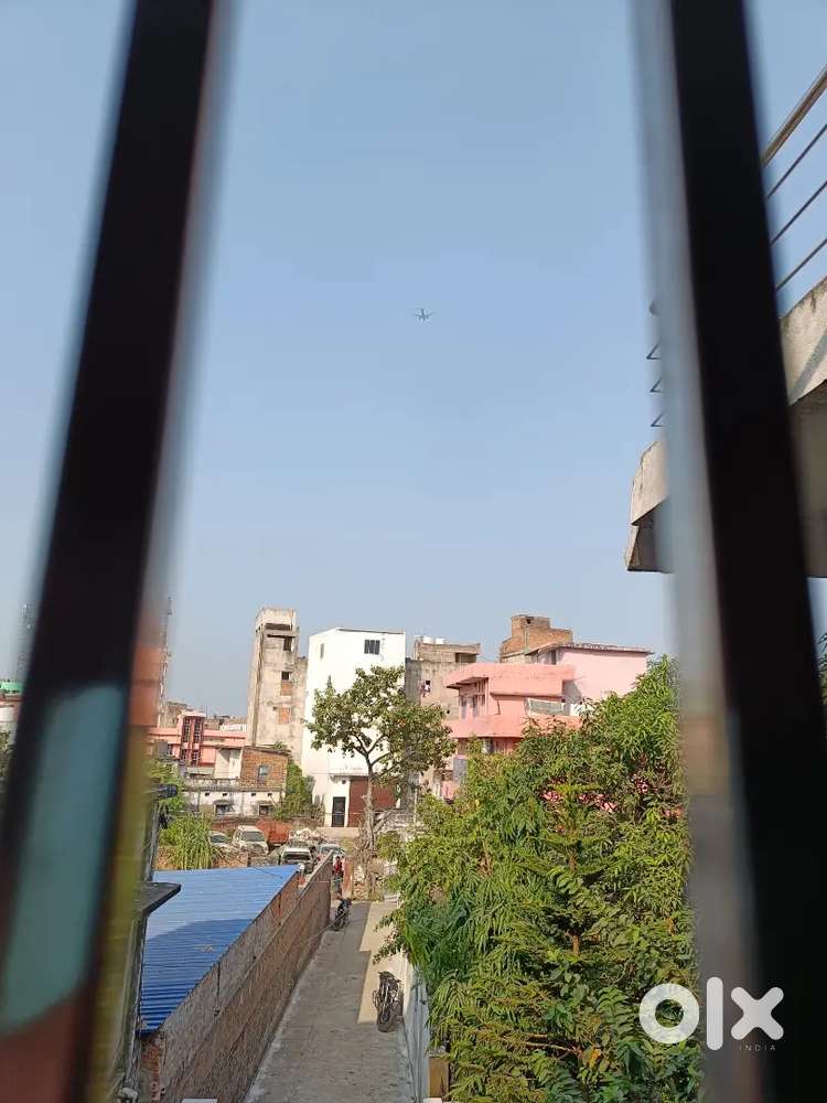 Ground floor 2bhk, semi-furnished available in Town's centre posh area