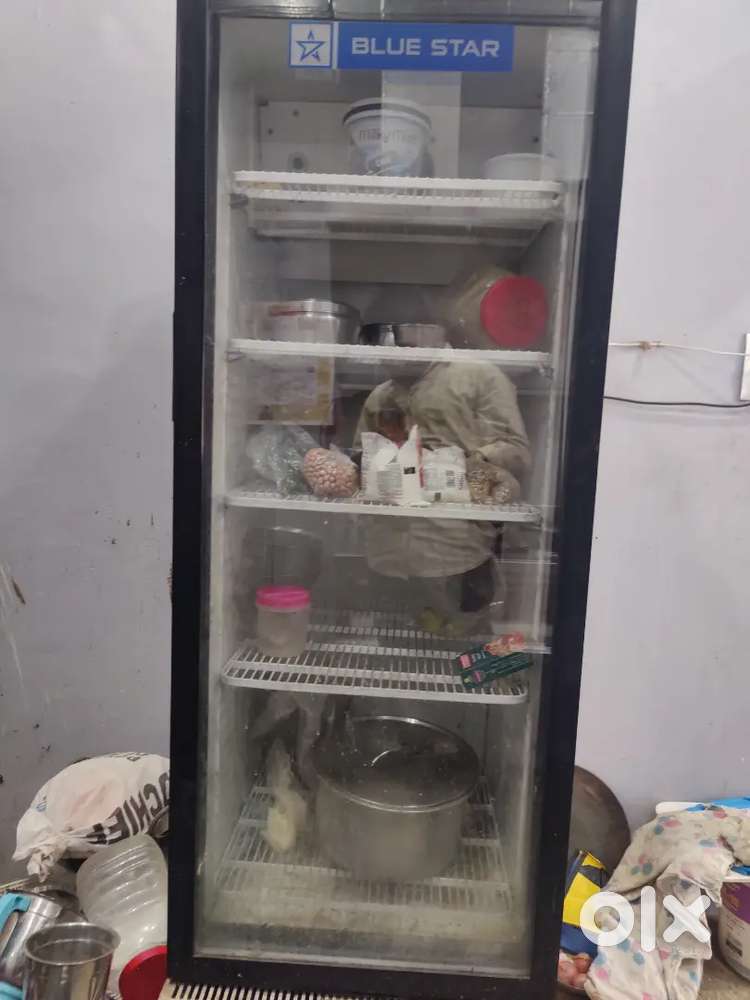 Storage fridge for sell
