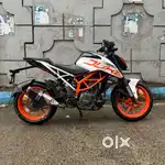 KTM DUKE390 ABS