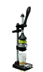 Manual juicer  for mosambi and others