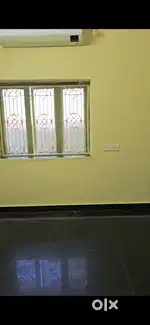 SINGLE BED ROOM,HALL,KITCHEN,PARKING AREA