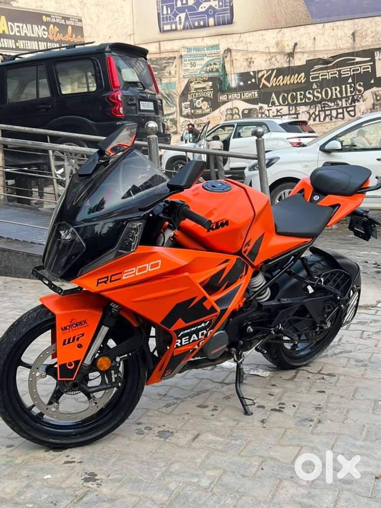 KTM bike RC 200