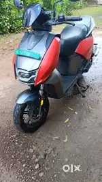 Exteremely good condition Vida V1+ purchased on sep 2024