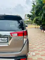Toyota Innova Crysta 2018 Diesel Well Maintained