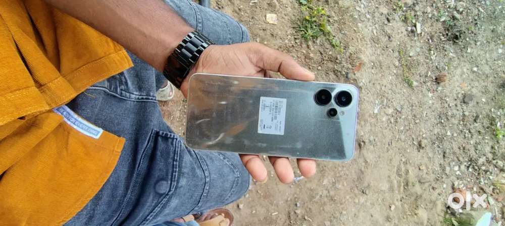 Realme 9i 5g 4.64 mobile fresh condition 3 year complete