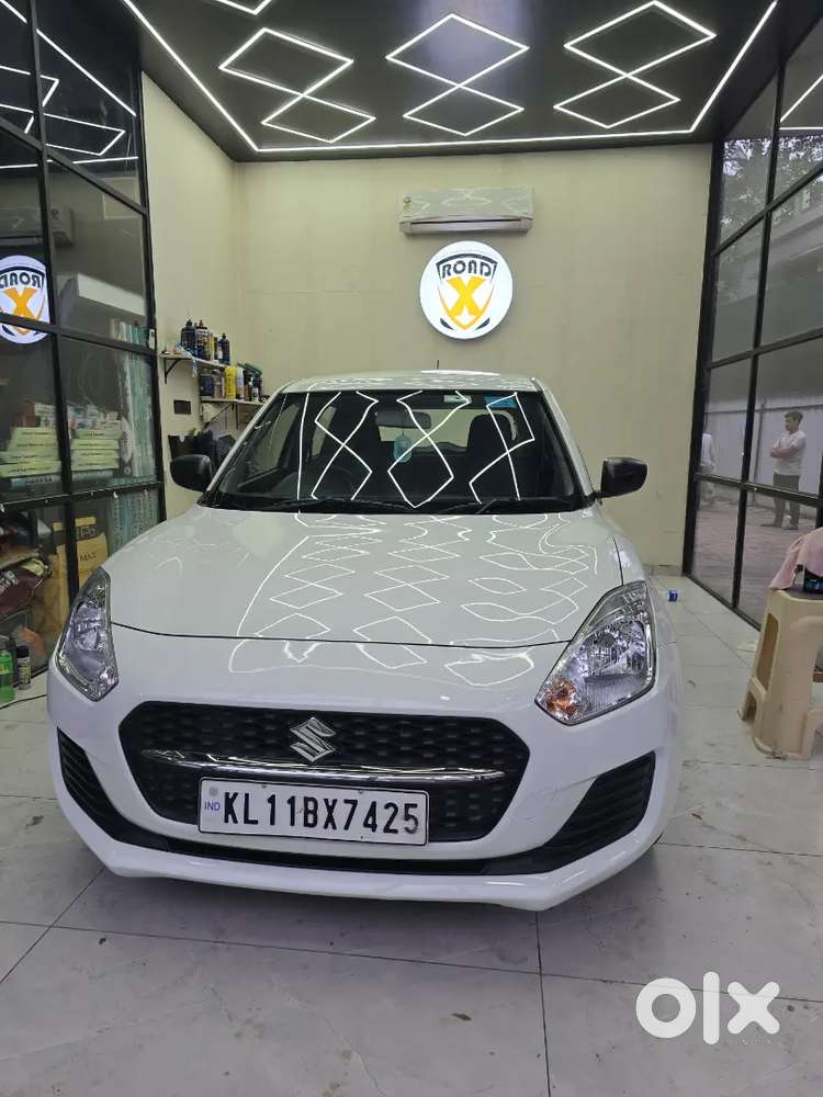 Maruti Suzuki Swift 2023 Petrol 27000 Km Driven