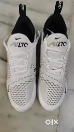 Nike Air Max 270