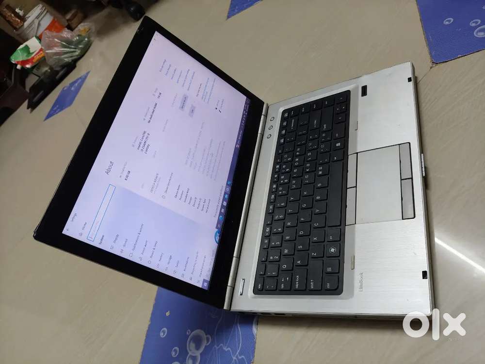 HP Elitebook 860p
