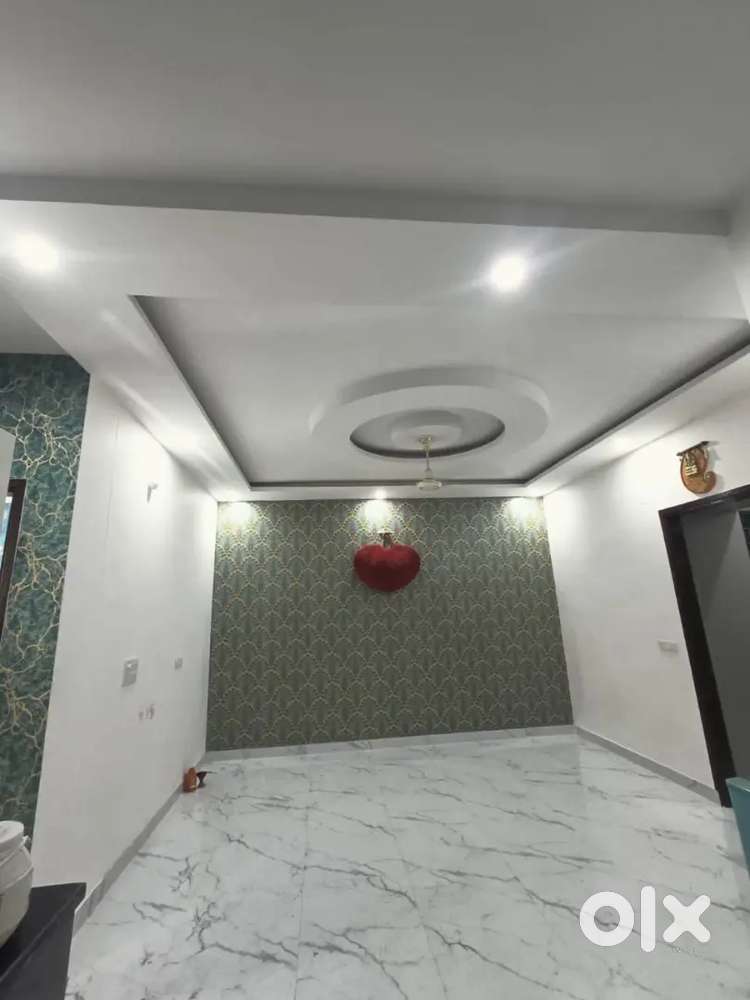 3BHK FLAT READY TO MOVE FULLY FURNISHED sector