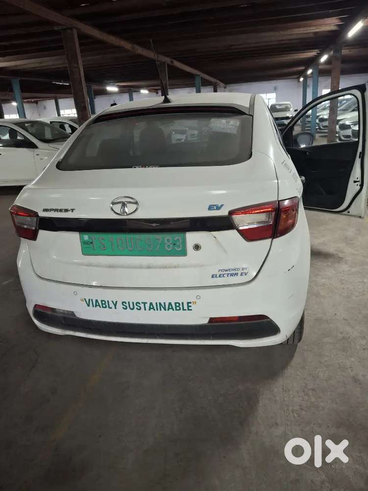 Tata, X.Pres.T EV Vehicles.
Well maintain with showroom track.
