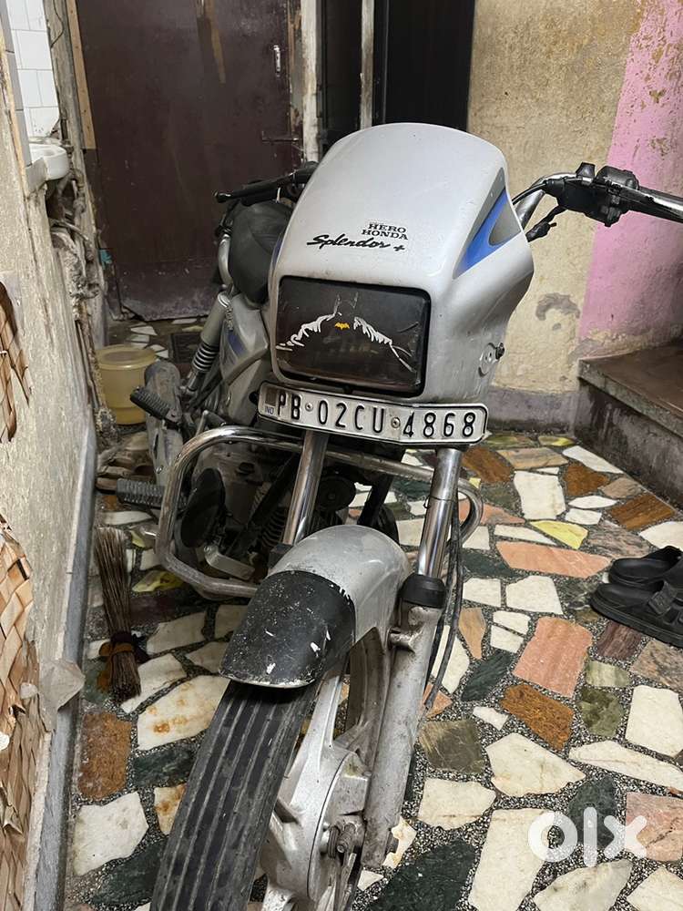 Self start splendor plus silver