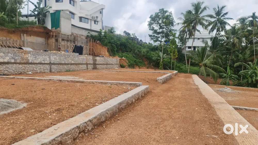 4,5 ,6 cent plot residency area powdikonam