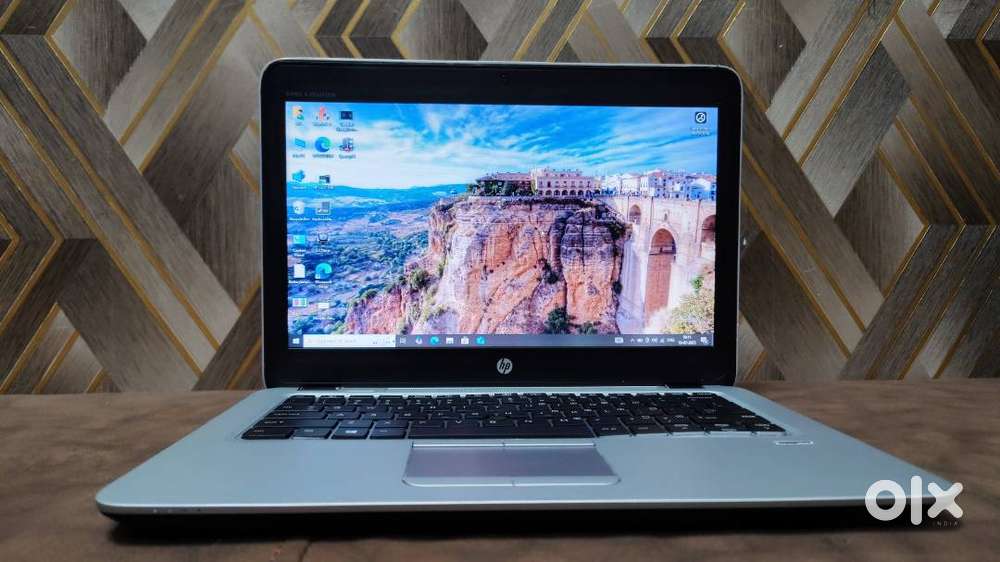 HP ELITEBOOK 820 G3 I5 6TH GENERATION 8GB RAM 256GB SSD 12.6INCH
