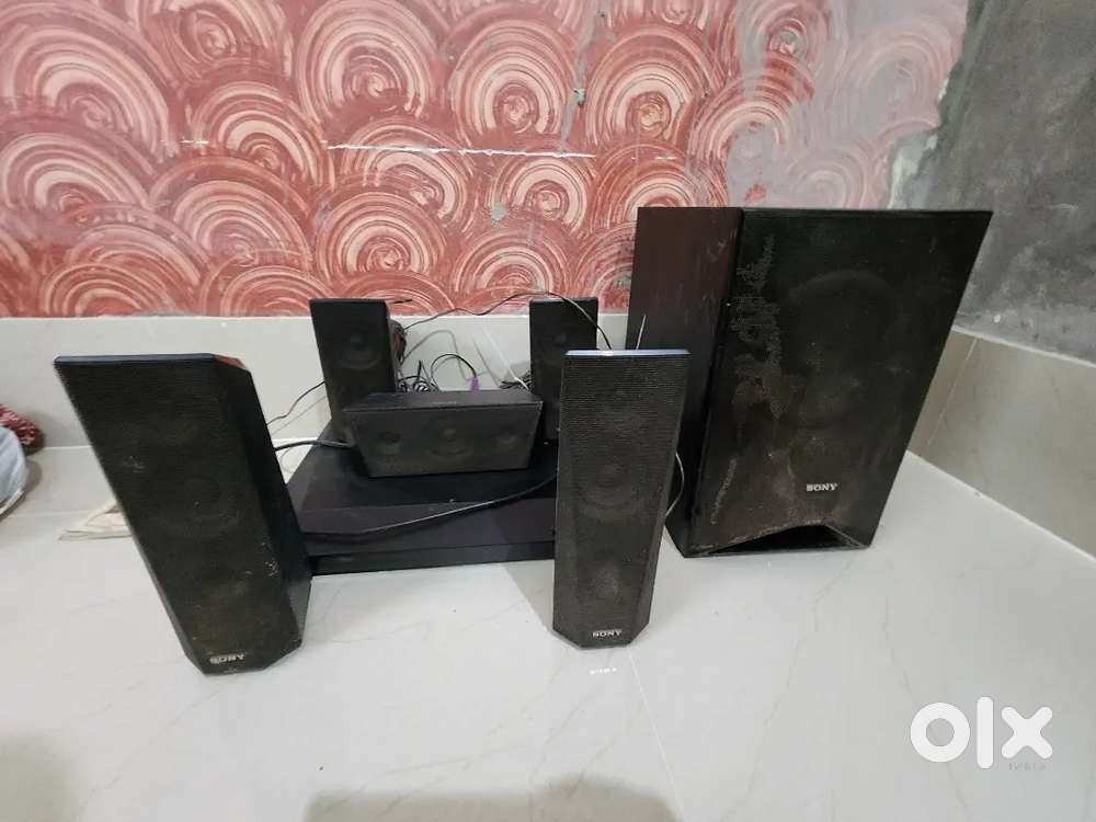 SONY 5.1 HOME THEATER