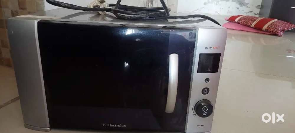 Microwave oven
