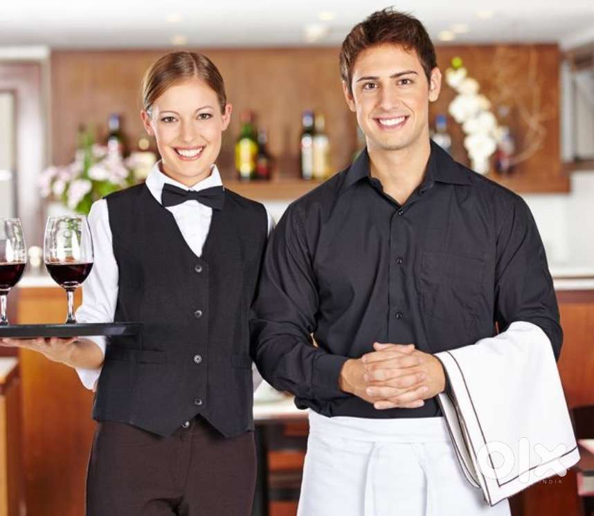 Restaurant captains& service staff