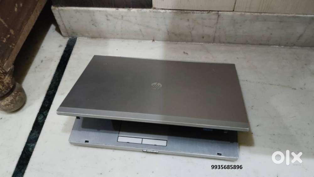 HP LAPTOP 256 ssd perfect condition 14inch