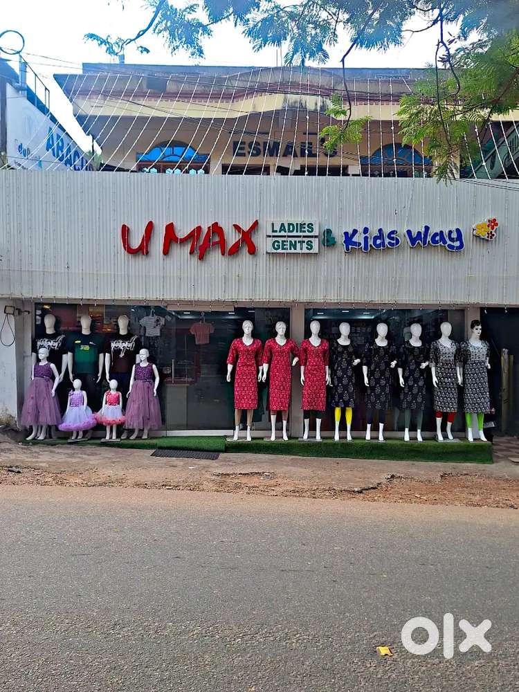 We are hiring Sales girl