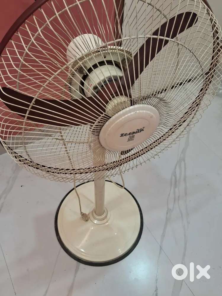 NEW STAND FAN
