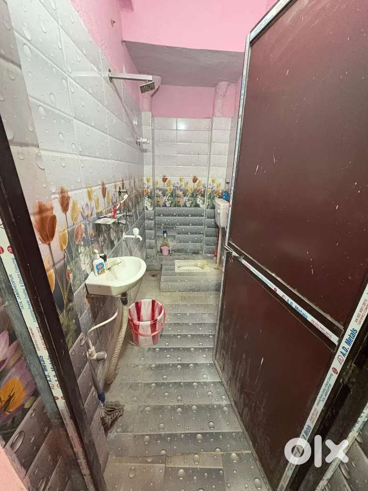 Need a working girl flatmate friendly for my 2 bhk flat.