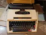 Portable typewriter
