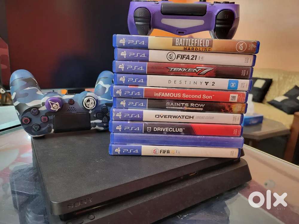 Ps 4 slim 1tb with 10 cd