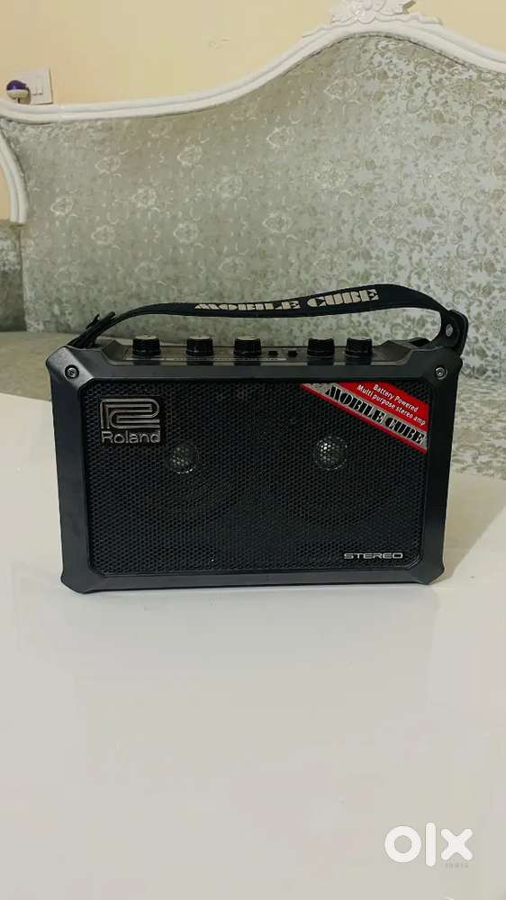 Roland Mobile Cube