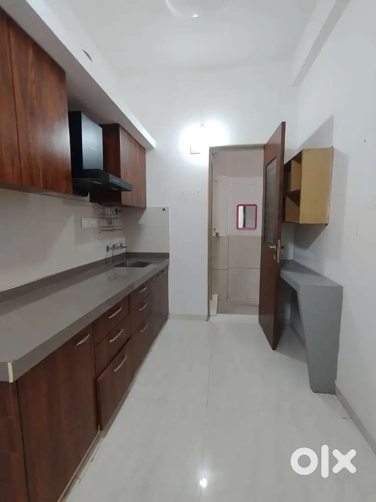 2-Bhk/House Sch.no-114-1,M.K/G-Floor, Only Vegetarian,OM Real Estate