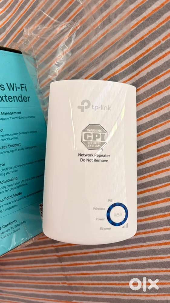 TP-Link TLTP Link Wireless Range Extender (brand new + bill)