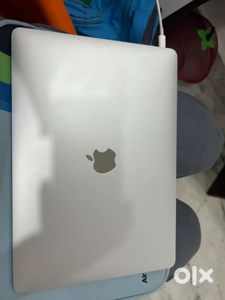 Macbook M1 2020 Series