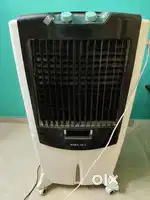 Electronic machine