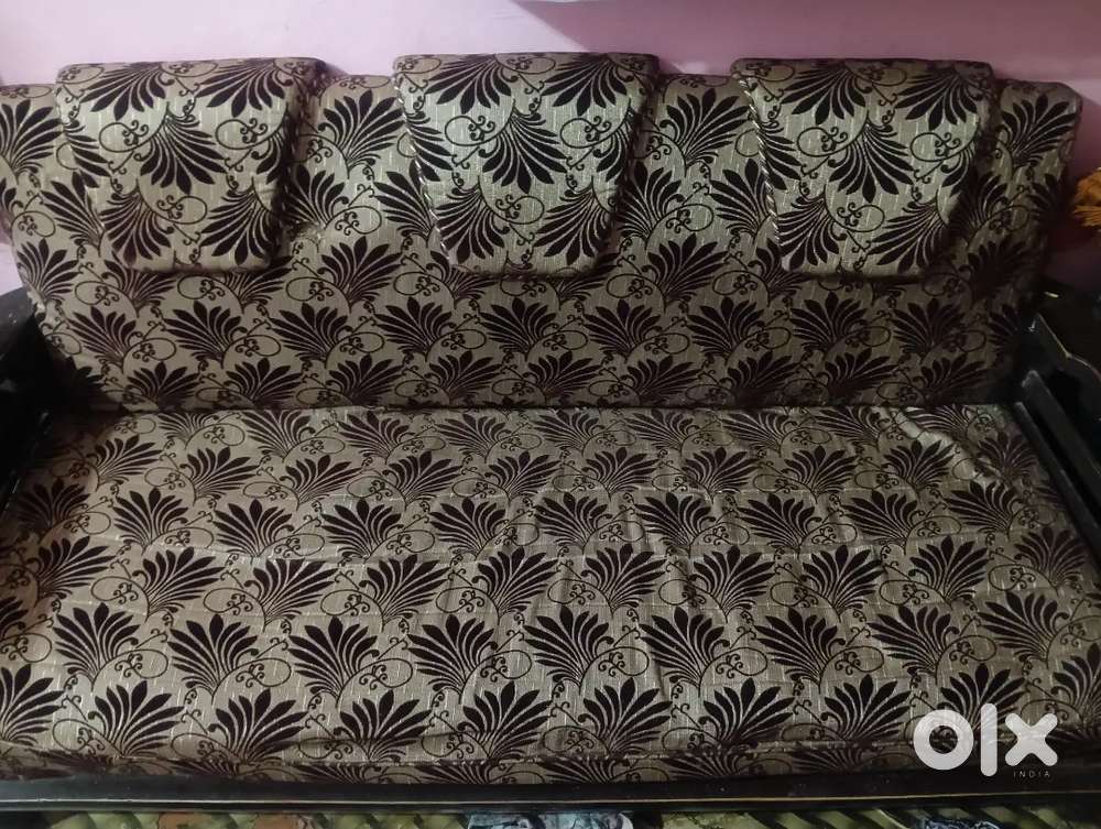 Sofa sale Krna hai