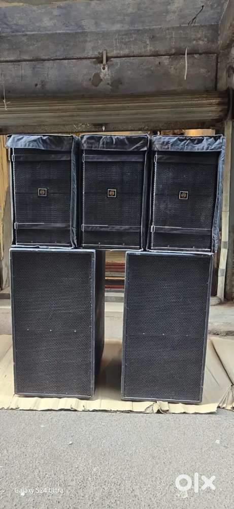 4 DJ liner  2 Speaker bass ka 1200volt 2 2400 vote