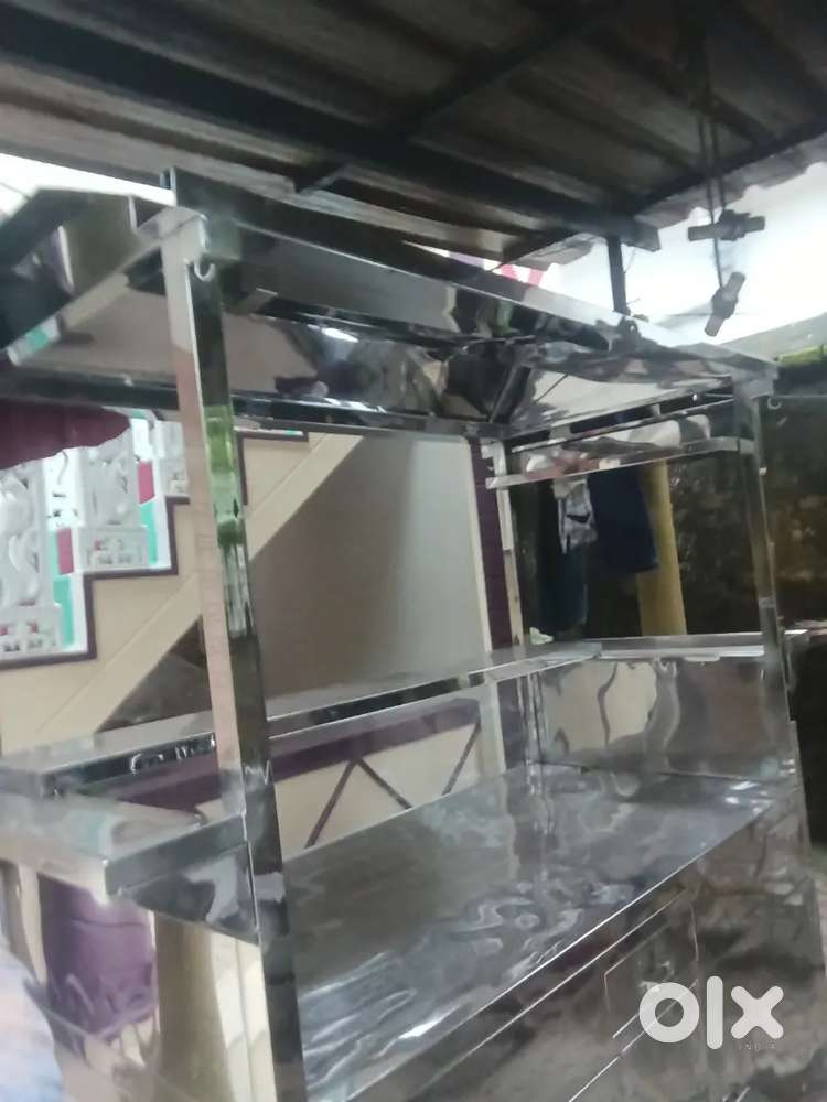 టీ జ్యూస్ బజ్జి కౌంటర్