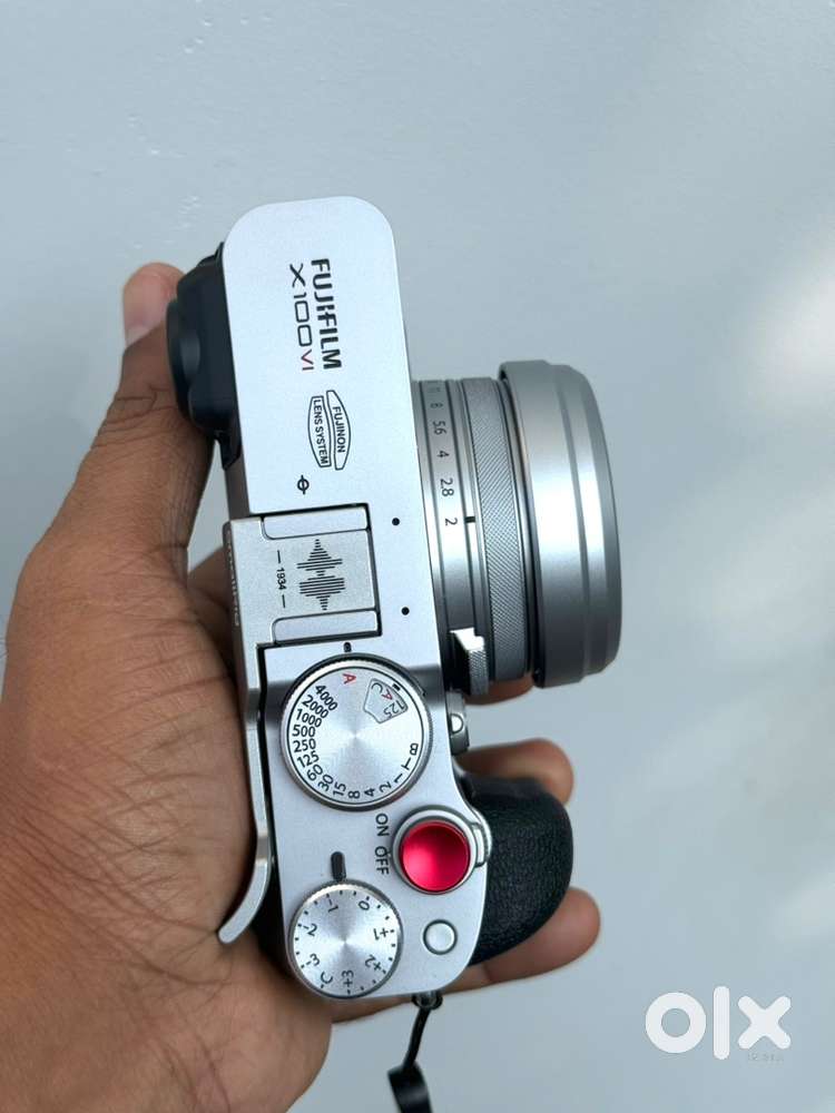 Brand new fujifilm x100vi with 3 years warranty