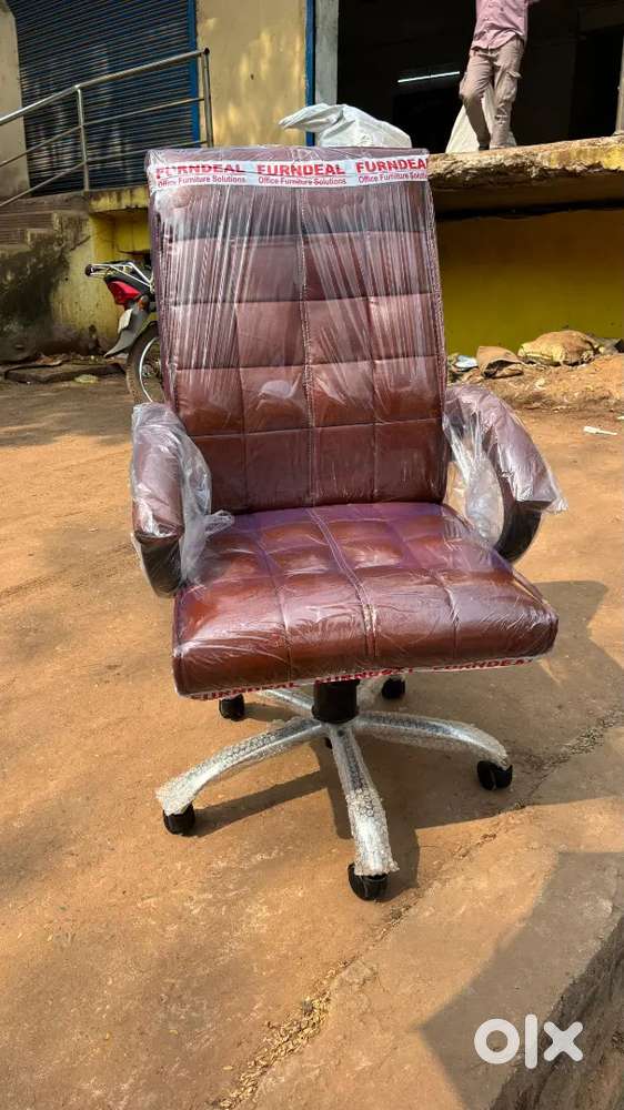 MD chair manufacturers at mancheswar