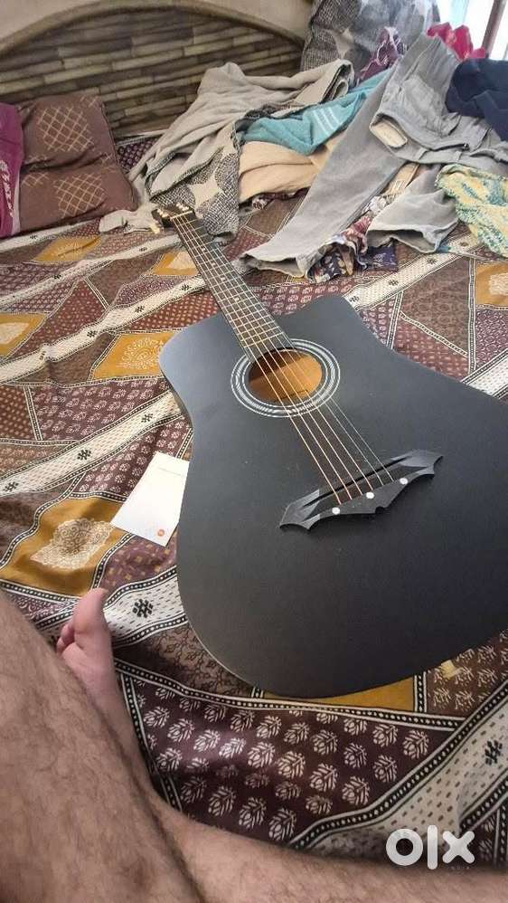 Revel guitar