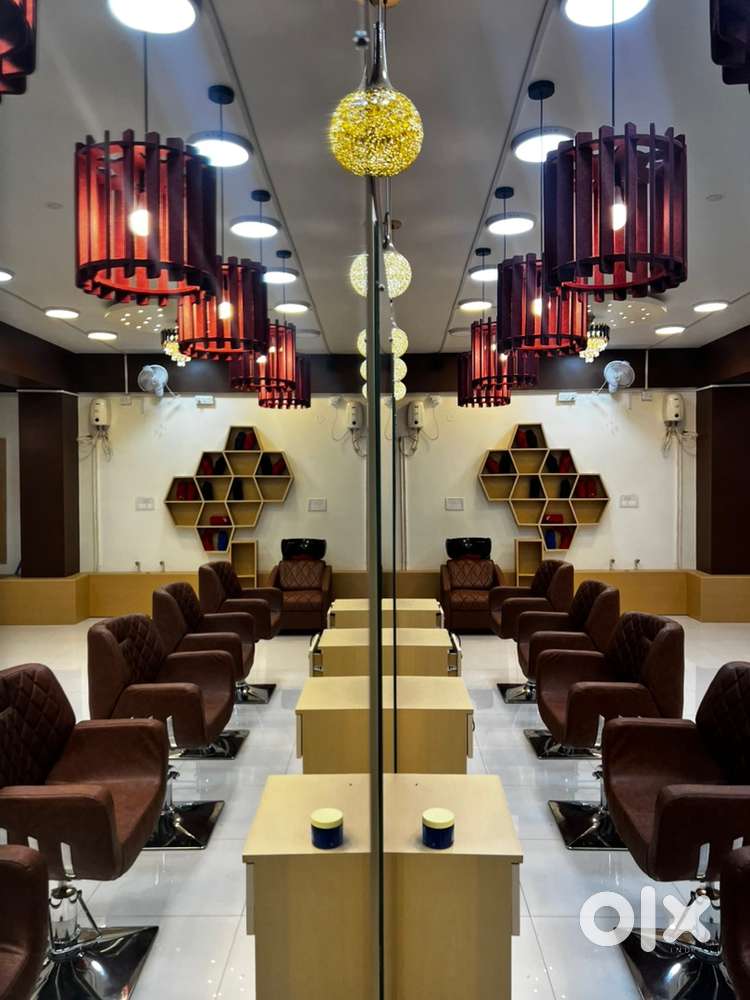 Salon in Singasandra